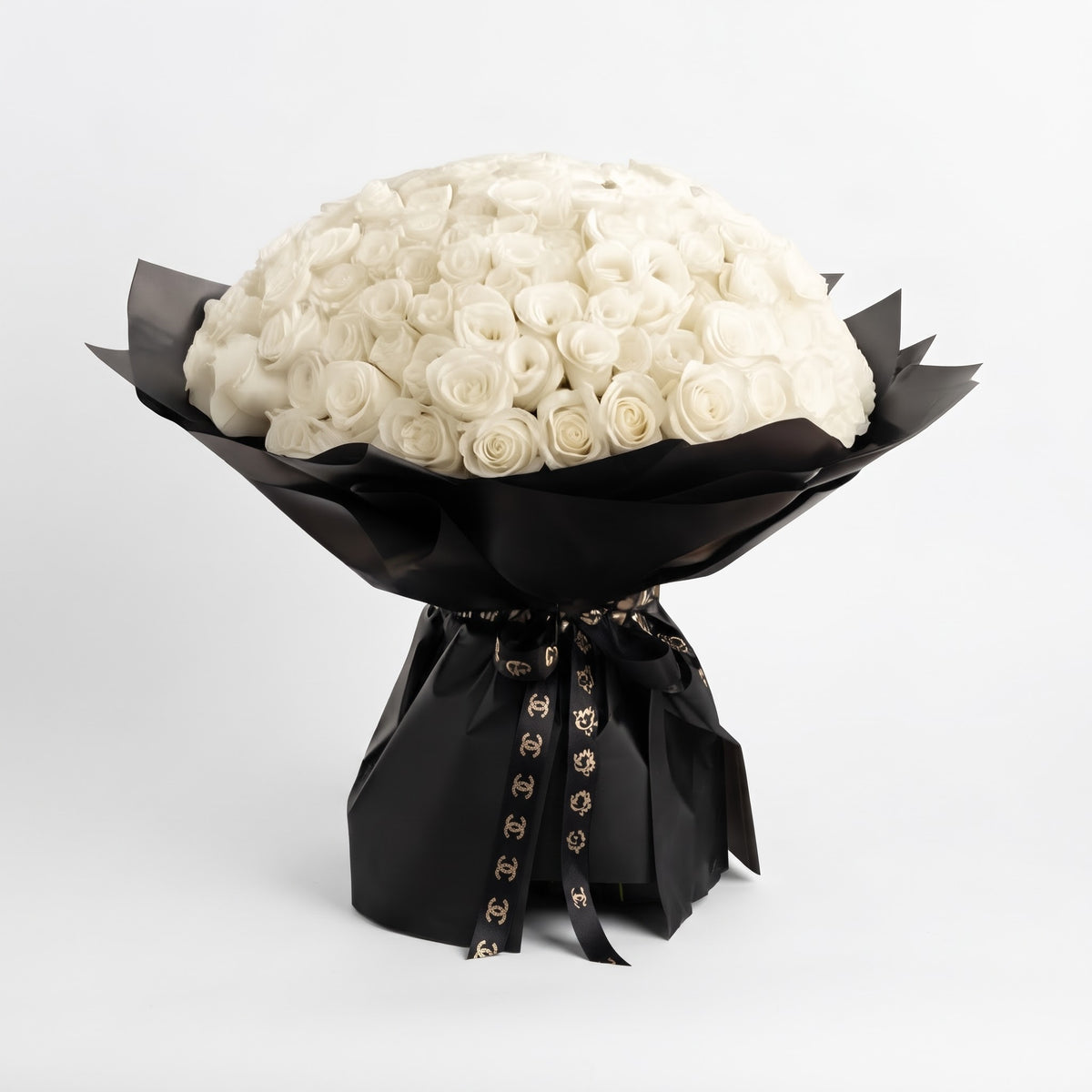 The Grand Romance - 200 Red Roses Bouquet