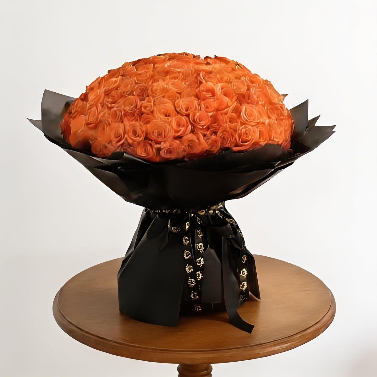 The Grand Romance - 200 Red Roses Bouquet