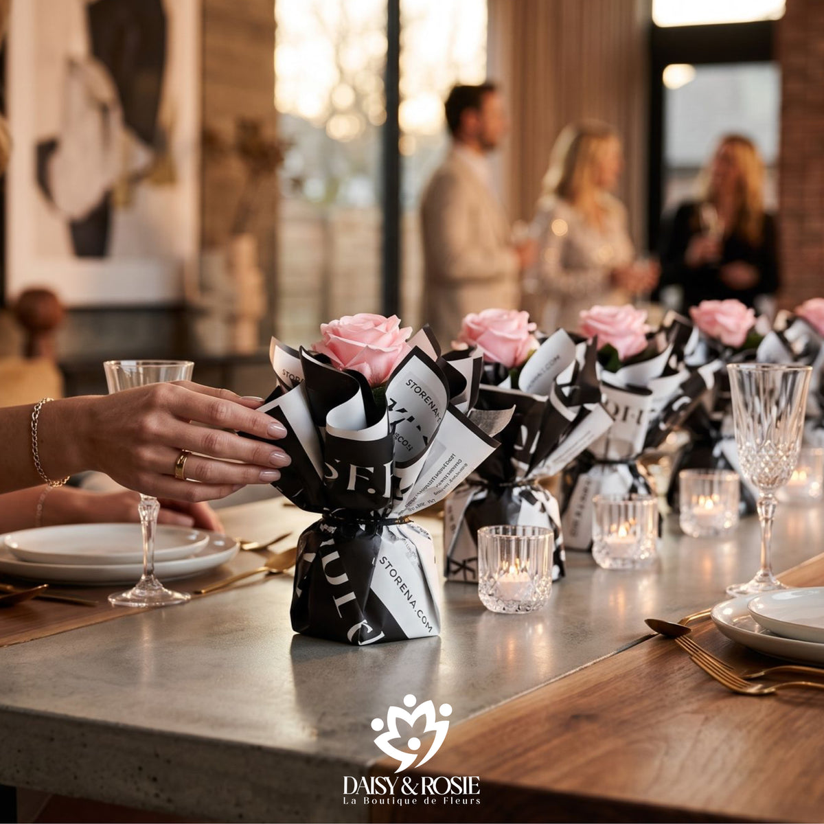 Chic Monochrome Table Centerpiece – Pink Rose Arrangement