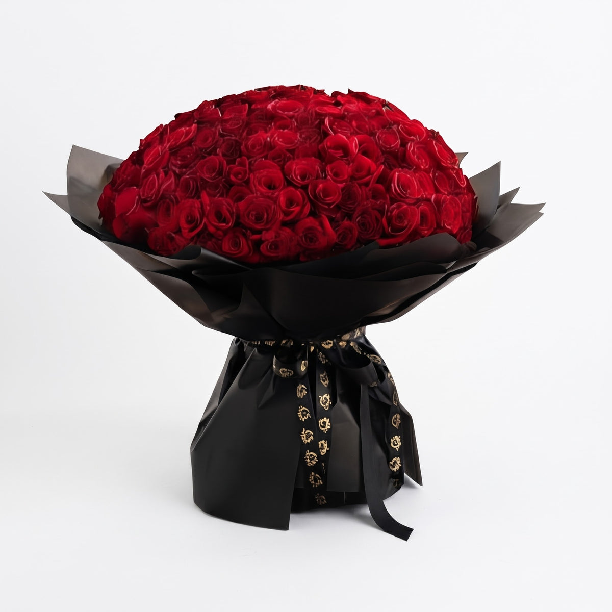 The Grand Romance - 200 Red Roses Bouquet